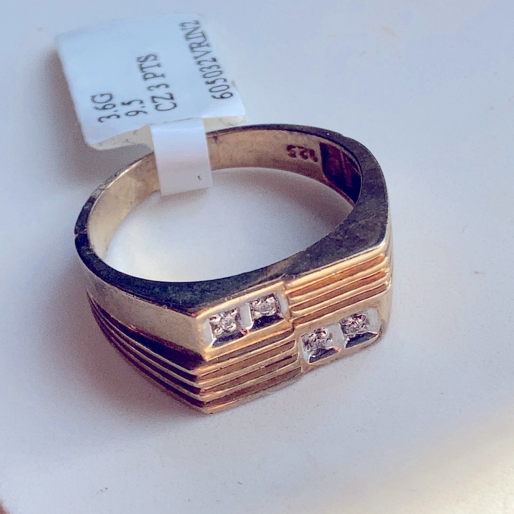 Fine Sterling Silver Ring.